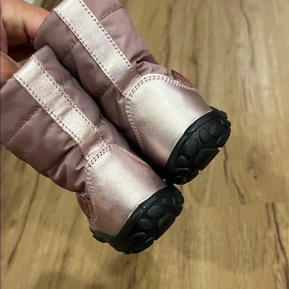 Kids Pink Insulated Winter Boots with Toggle